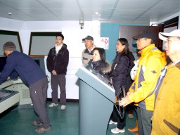 Sailing a vessel in a Simulator